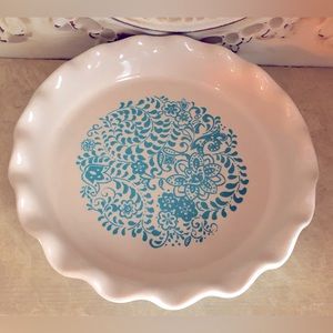 NWOT Beautiful Pioneer Woman Pie Pan. Quality Bakeware! CLEAN EXC MINT COND.!!